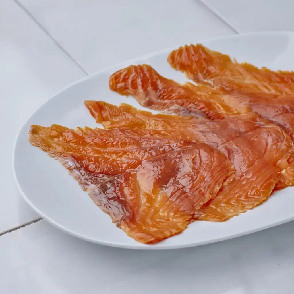 Salmón Ahumado Entero Domínguez Sin Precortar - 2,2kg | Pieza Artesanal - Image 5